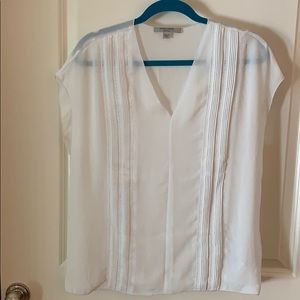 White sheet blouse
